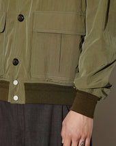 Unlined Valastarino jacket in water repellent peach touch cotton/nylon fabric. Green - Alligator