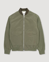 Baker bomber jacket in water repellent peach touch cotton/nylon fabric, unlined. Green - Alligator