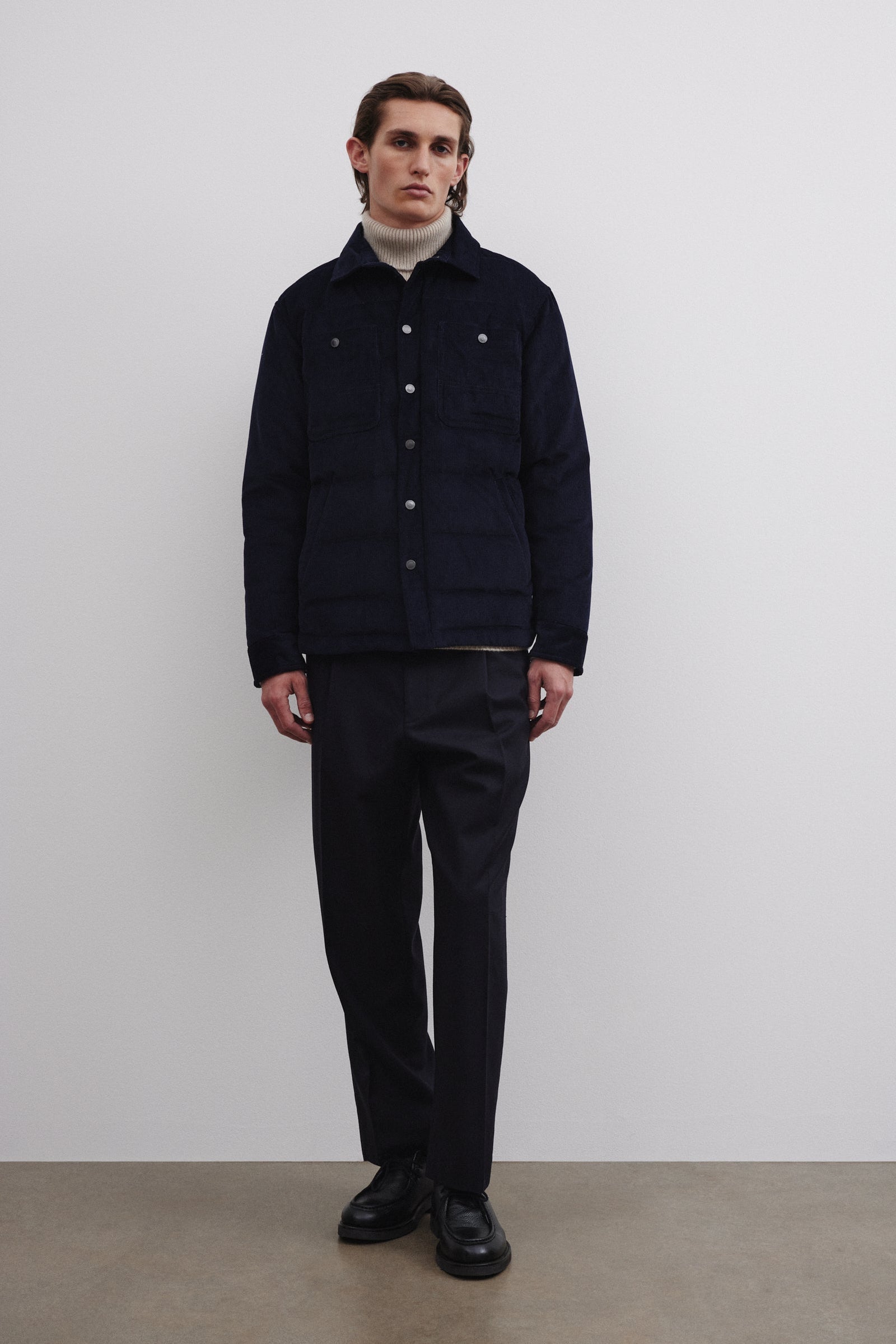 Matt Goose Down Padded Overshirt In Cotton Corduroy Blue