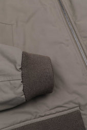 Padded zip jacket in a water repellent cotton-nylon blend fabric. Brown - Coloniale