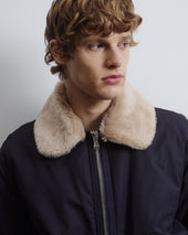 Virgil padded flight jacket in water-repellent cotton–nylon fabric with a wool collar. Blue - Navy