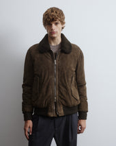 Cudden goose down flight jacket in suede leather with shearling collar. Green - Muschio