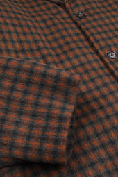 Checked virgin wool overcoat, fully lined. Multicolor. - Grey/Rust