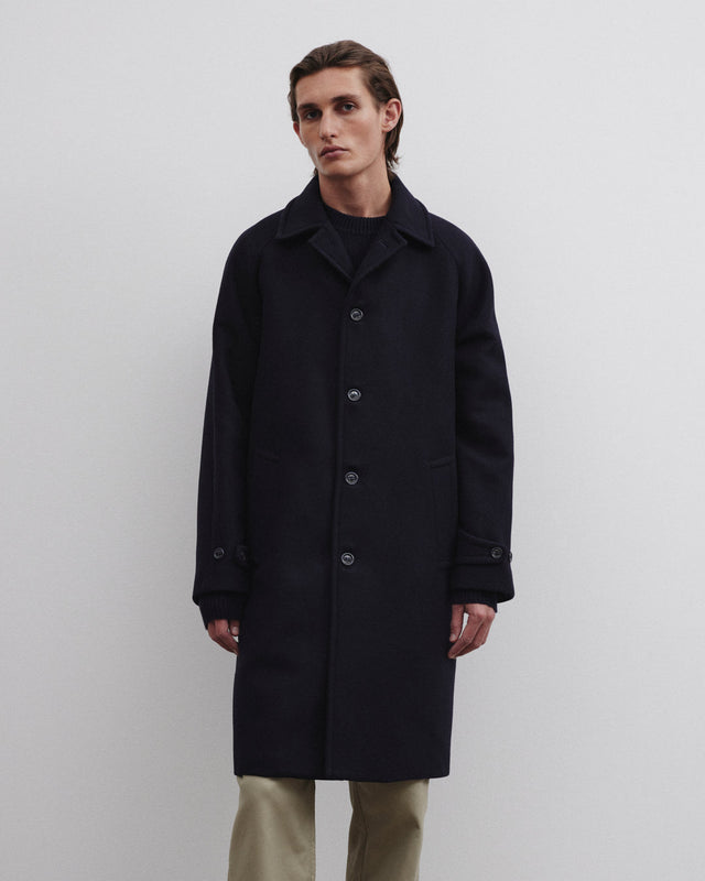 Vittorio lined overcoat in virgin wool felt fabric. - Navy