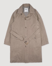 Grant trench coat in a water repellent waxed cotton blend fabric. Beige - Farro
