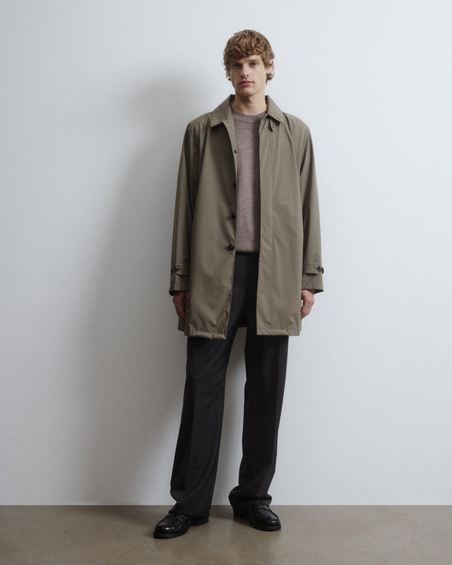 Milano packable raincoat in water-proof technical microfiber fabric, lined. Green - Cappero