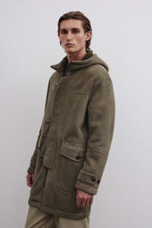 Fireman parka in shearling suede. Green - Fatigue green
