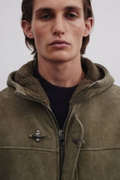 Fireman parka in shearling suede. Green - Fatigue green