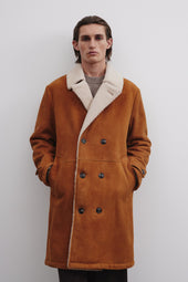 Charles shearling suede double-breasted coat. Brown - Sandal/Beige