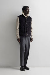 Goose down vest in suede leather with shearling collar. Blue - Navy