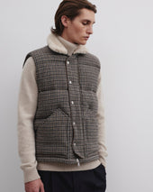 Oscar padded vest in houndstooth wool fabric with shearling collar. Grey - Ecru/Black/Azzurro