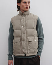 Oliver goose down vest in water-repellent technical fabric. Beige - Sughero