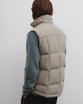 Oliver goose down vest in water-repellent technical fabric. Beige - Sughero
