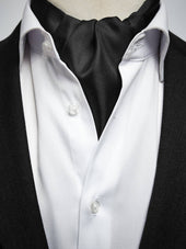 Black Ascot