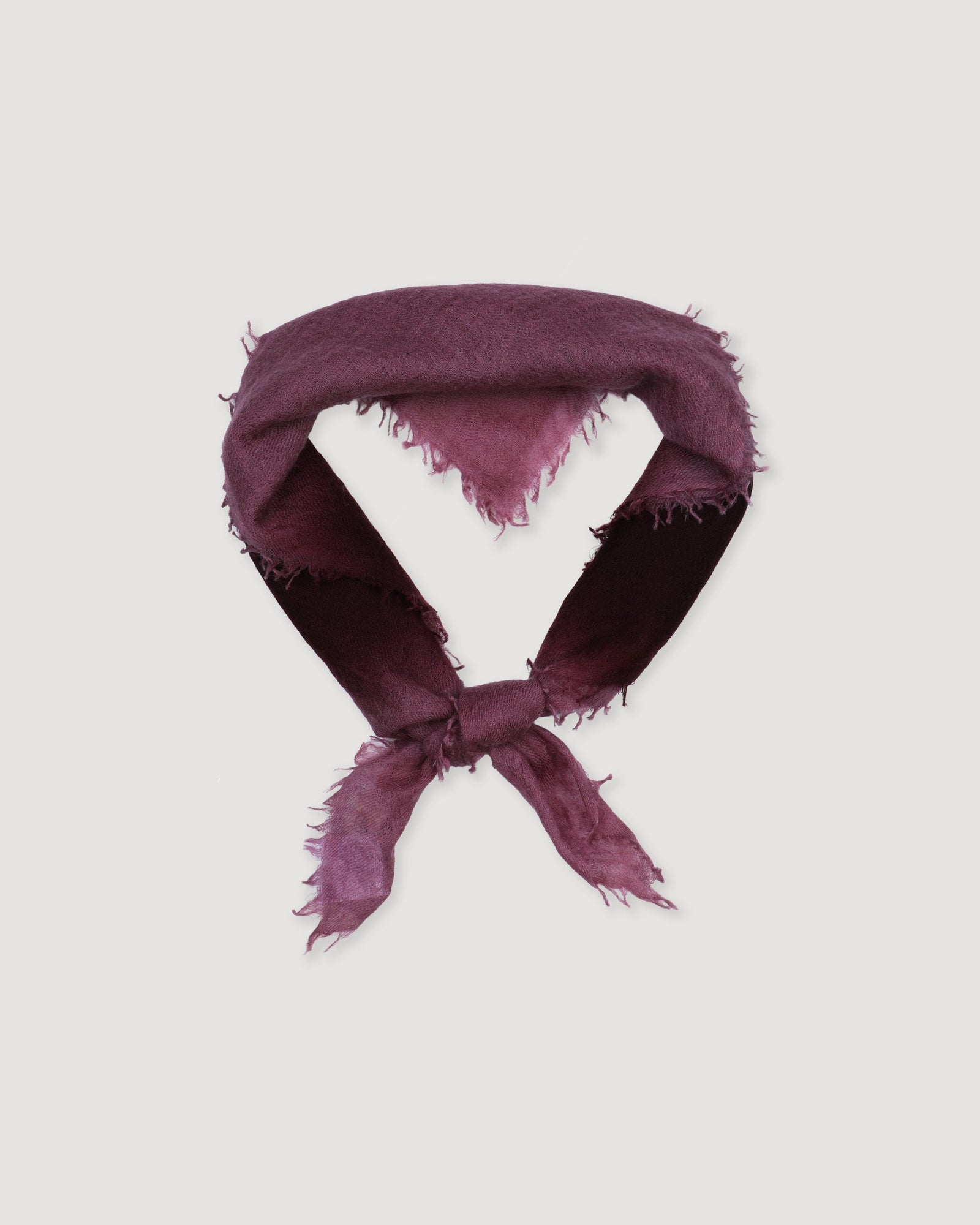 Cashmere Scarf In A Solid Colour With Shaded Tones Bordeaux