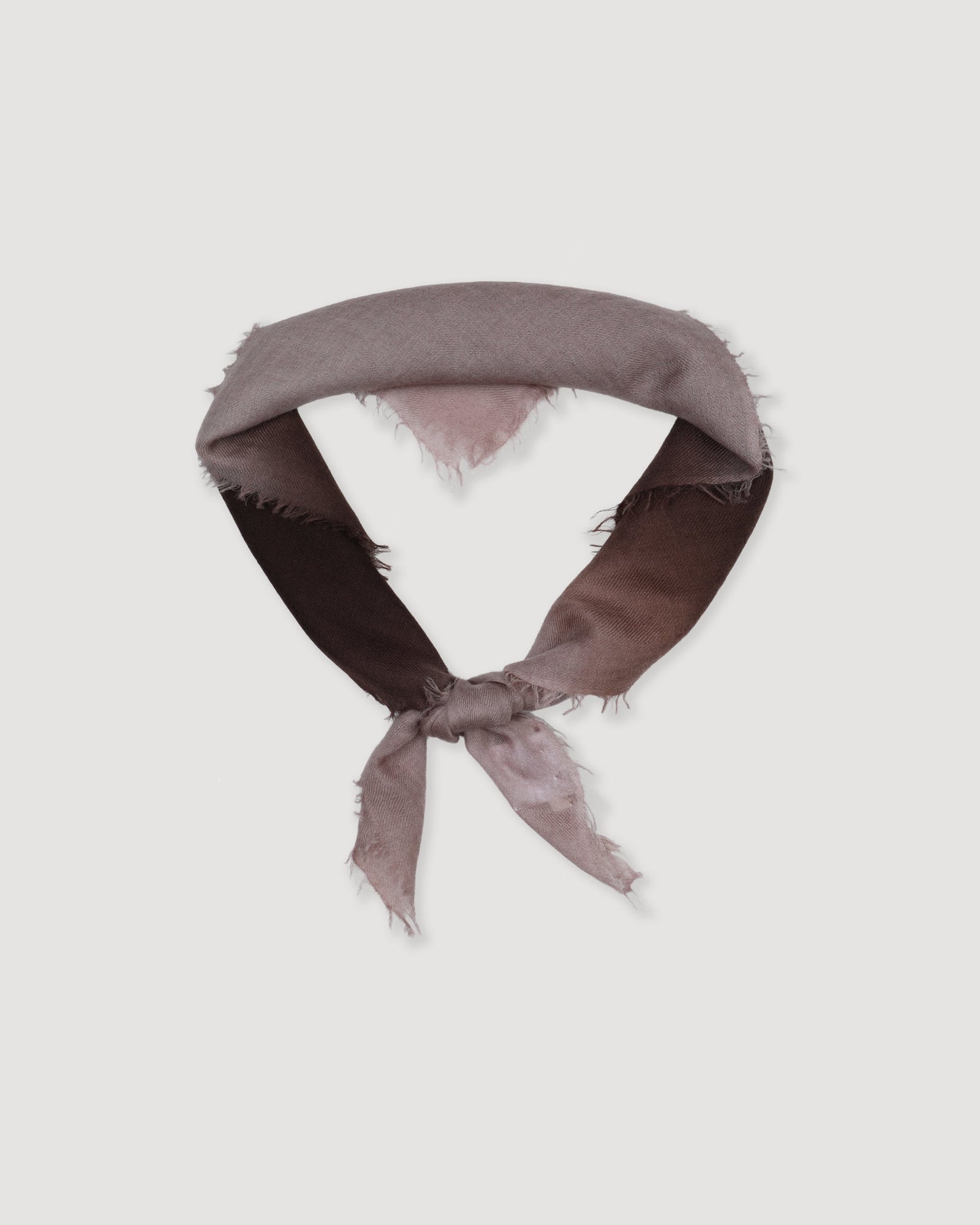 Cashmere Scarf In A Solid Colour With Shaded Tones Marrone