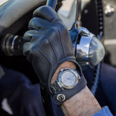 Men S Three Point Leather Driving Gloves With Wristwatch Cut Out