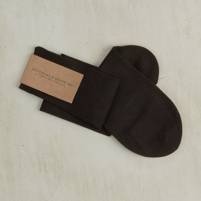 Long Plain Cotton Socks In Dark Brown