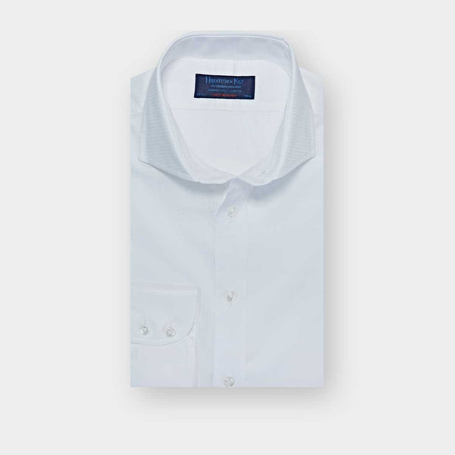Contemporary Fit White Houndstooth Check Cotton Shirt with Cut-away Collar & Two Button Cuff