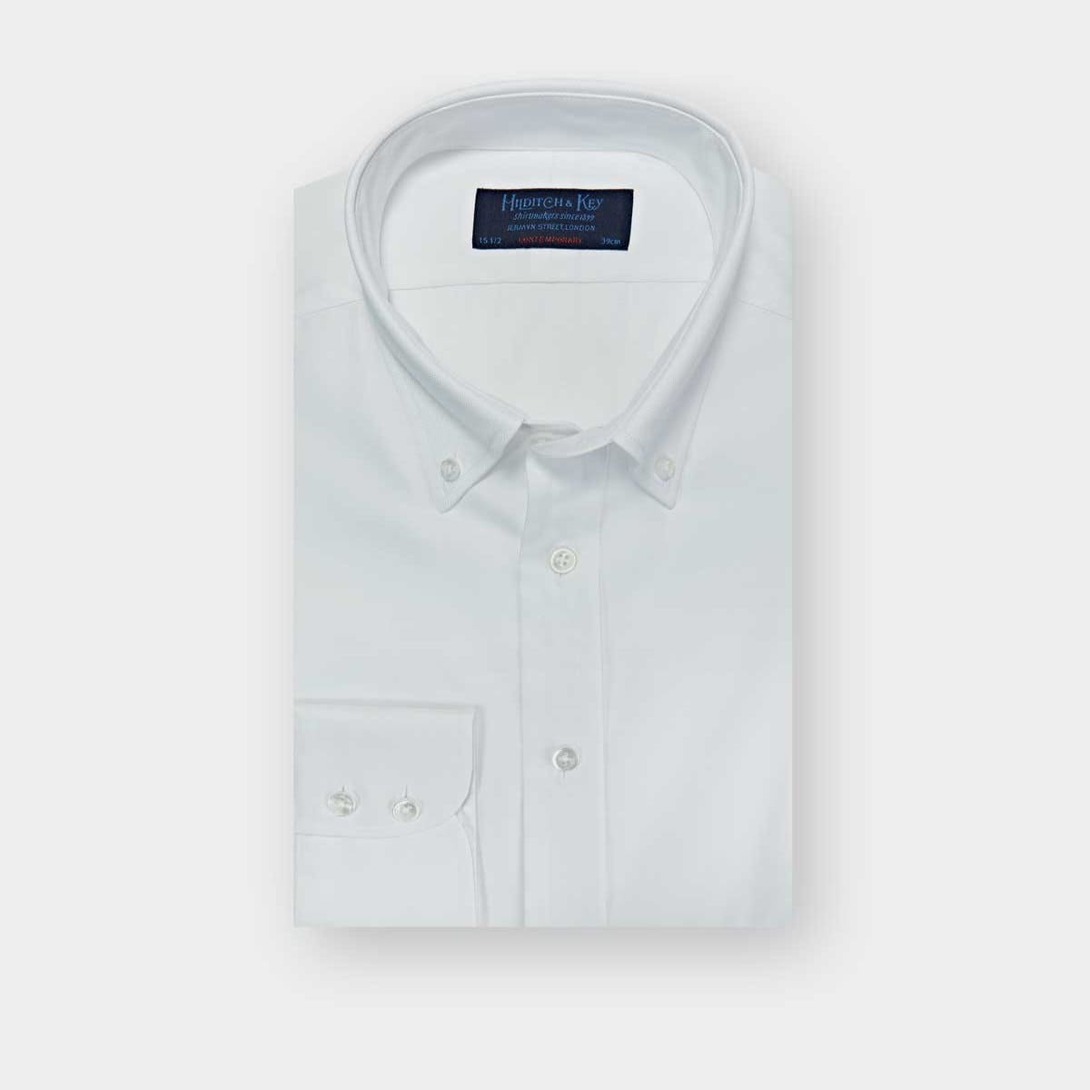 Contemporary Fit Plain Cotton Shirt With Button Down Collar Two Button Cuff