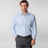 Contemporary Fit Plain Cotton Shirt With Classic Collar Two Button Cuff