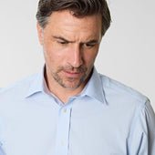 Contemporary Fit Light Fine Bengal Stripe Cotton Shirt With Classic Collar Two Button Cuff