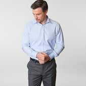 Contemporary Fit Light Navy Prince Of Wales Check Cotton Shirt With Classic Collar Two Button Cuff