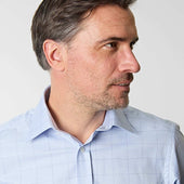 Contemporary Fit Light Navy Prince Of Wales Check Cotton Shirt With Classic Collar Two Button Cuff