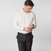 Contemporary Fit Plain Cotton Poplin Shirt With Classic Collar Two Button Cuff