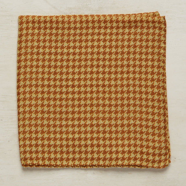Wool And Silk Houndstooth Pocket Square In Gold