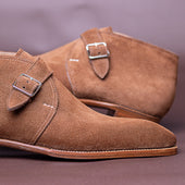Gilman Chukka Boots With Arrow Belt And Cuban Heel Plus 4 Mm