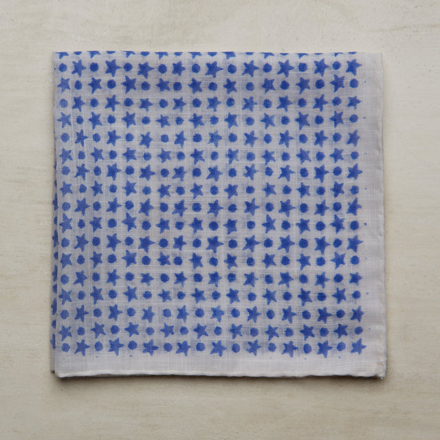 Cotton Star-Dot Pocket Square In Sky