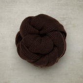 Ribbed Cashmere Scarf In Dark Brown