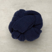 Ribbed Cashmere Scarf In Navy