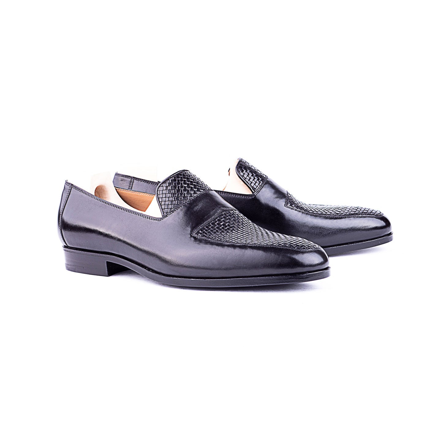 Norwegian Loafer With Mesh Apron And Tongue