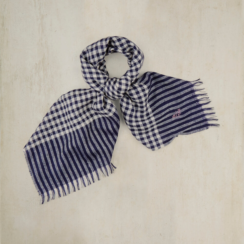 Cashmere Neckerchief With Gingham Print In And Ecru