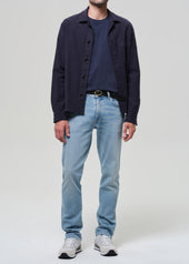 Gage Slim Straight Perform in Light Wash