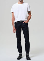 Adler Slim Archive in Amaro