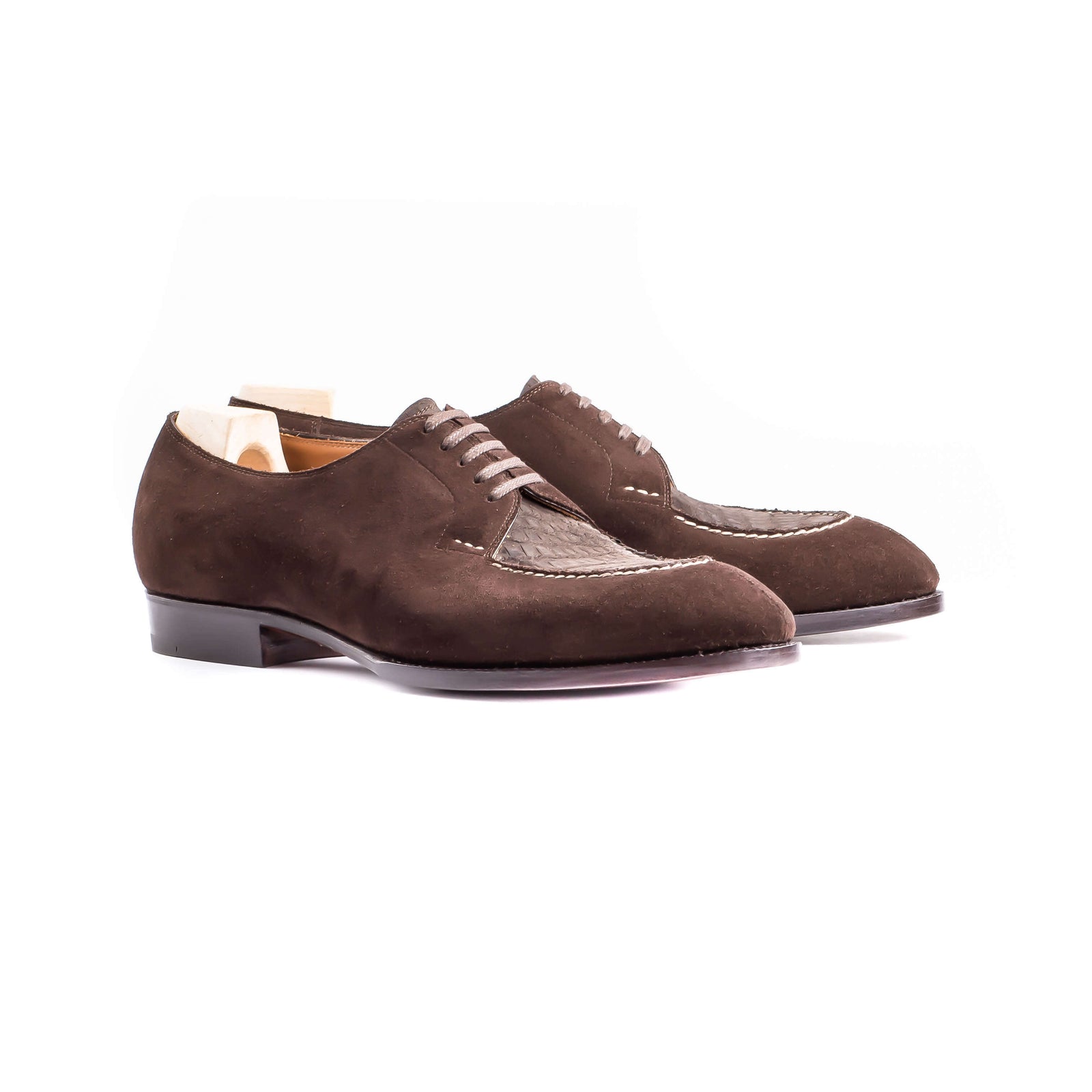 Five Eyelet Split Toe Derby With Alligator Apron