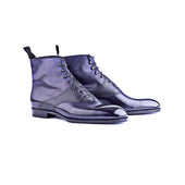 Oxford boots with saddle brogueing and medallion in midnight blue