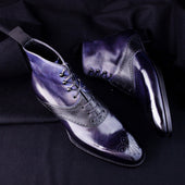 Oxford Boots With Saddle Brogueing And Medallion In Midnight Blue