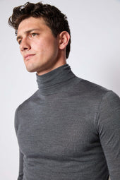 Maglia dolcevita grigio medio melange
