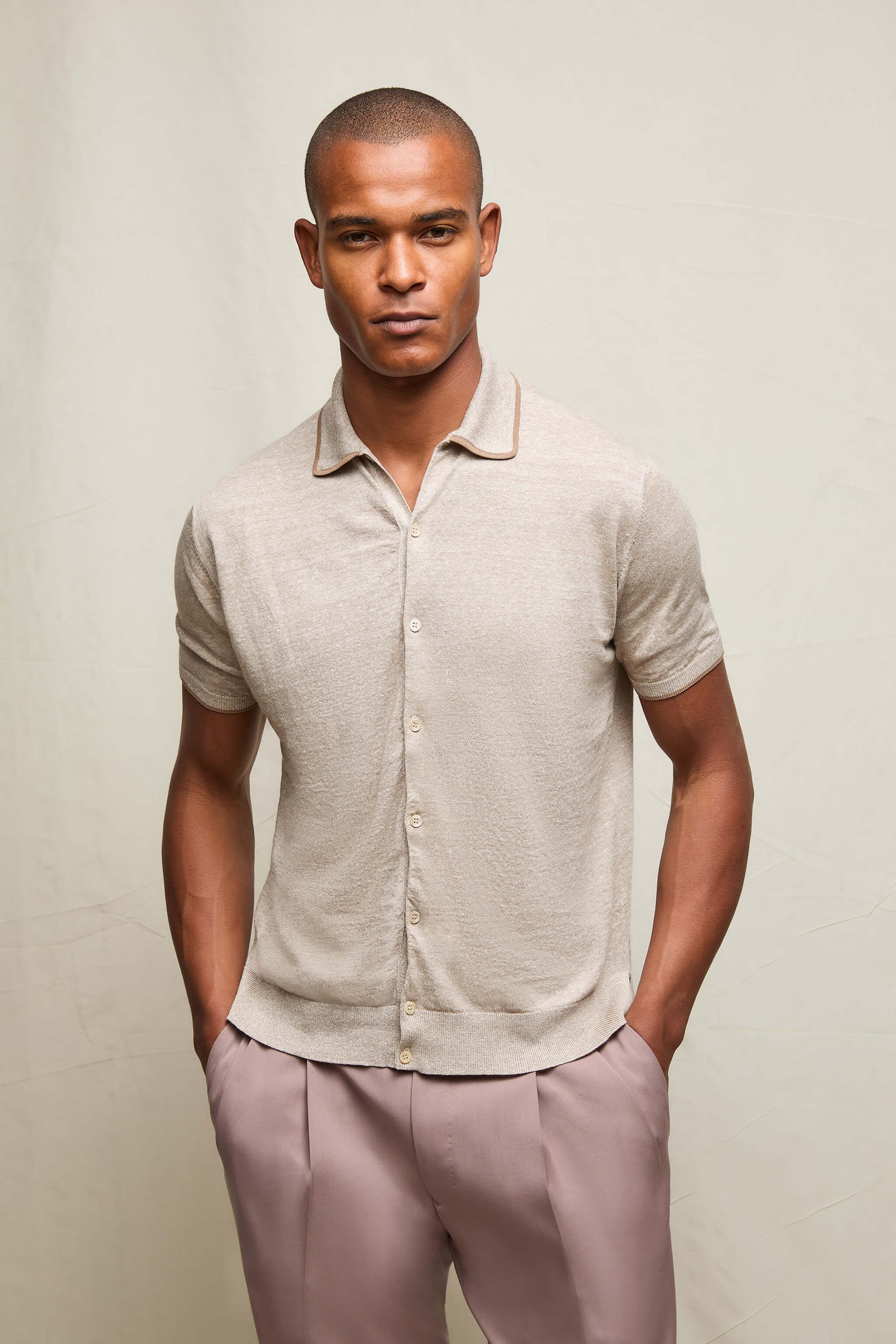 Polo In Lino E Cotone Beige Con Bottoni