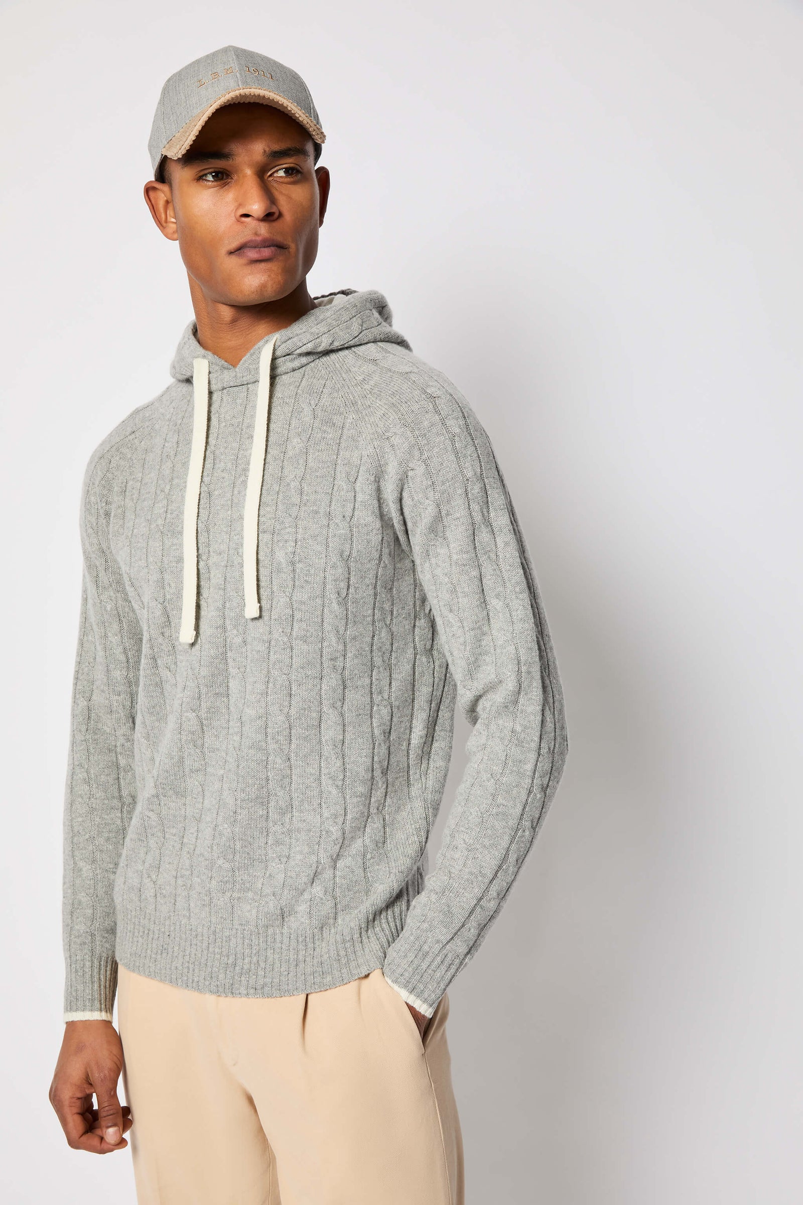 Felpa In Maglia Con Cappuccio Grigia
