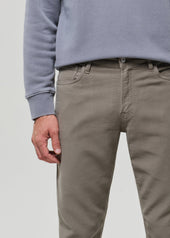 Adler Slim Perform Twill in Nova