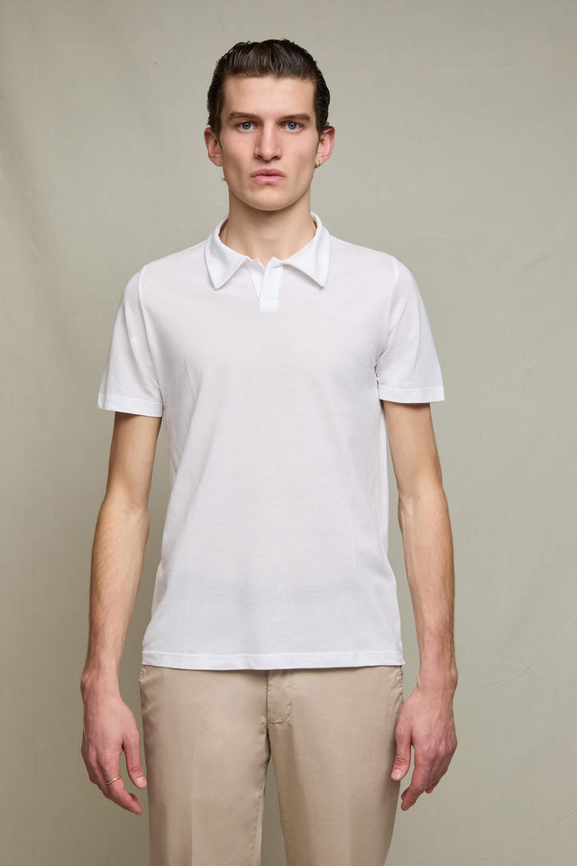 Polo in cotone tagliata bianca