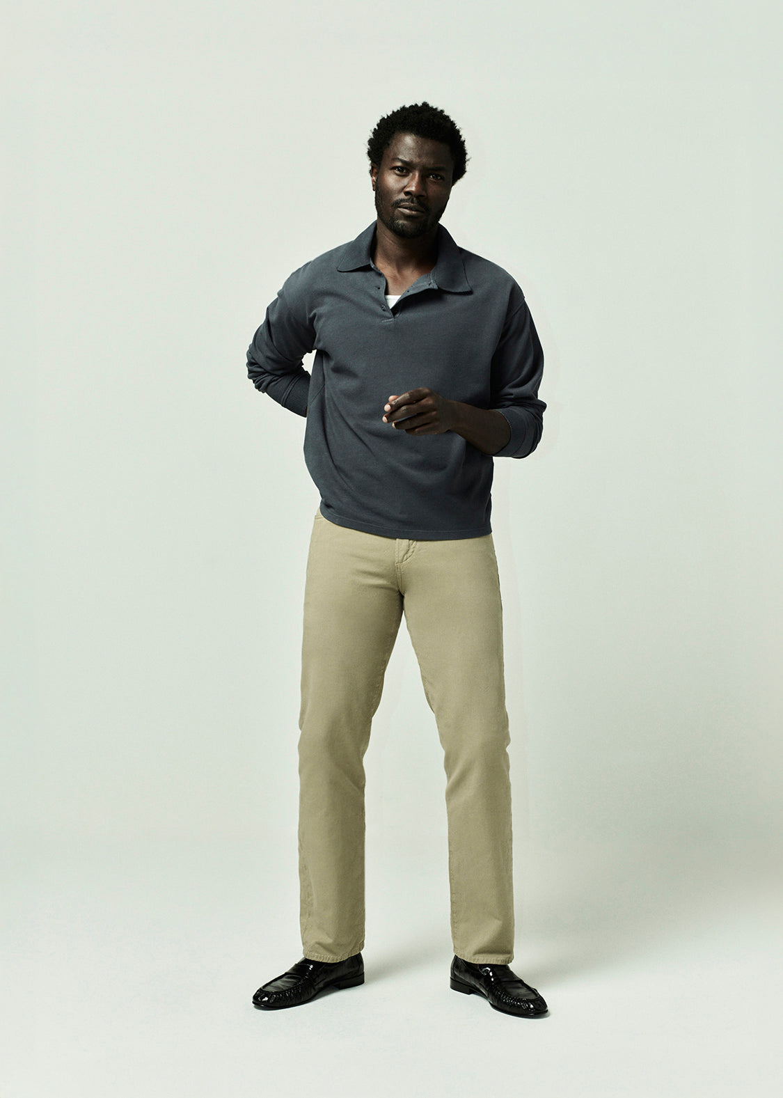 Elijah Straight Comfort Stretch Linen in Sand