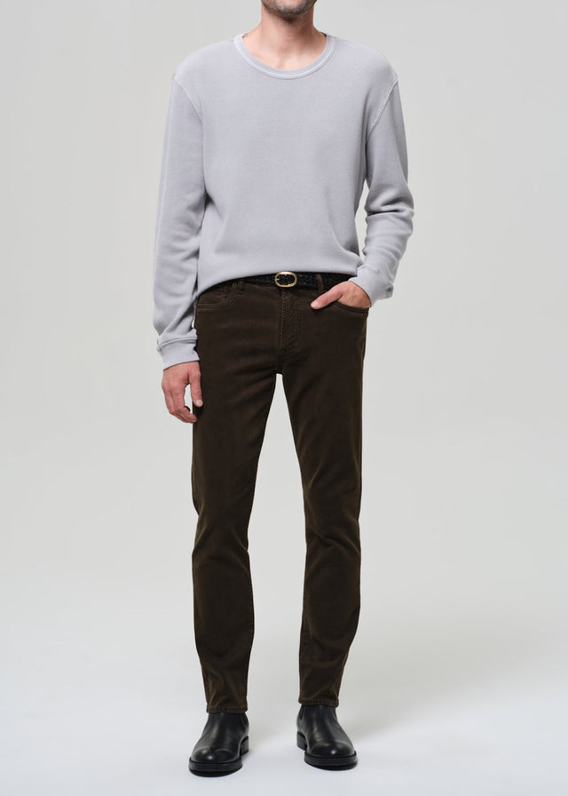 Elijah Straight Cashmere Touch Twill in Dark Olive