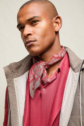 Foulard in cotone e lino fantasia botanica rosso