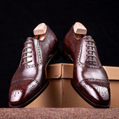 The Straight Toe Cap Oxford With Brogued Adelaide